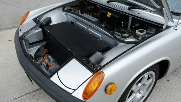 Retrofit: szentségtörés vagy szükséges fejlesztés? – © DR