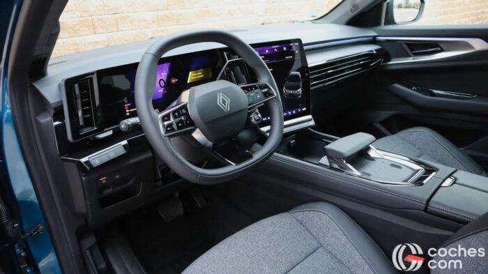 Renault Austral E TECH 2026 belső teszt 19 700x393