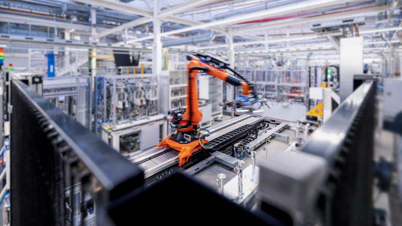 Mik azok a "sötét gyárak"? Ember nélküli gyárak, amelyek 2030-ra elkészülhetnek