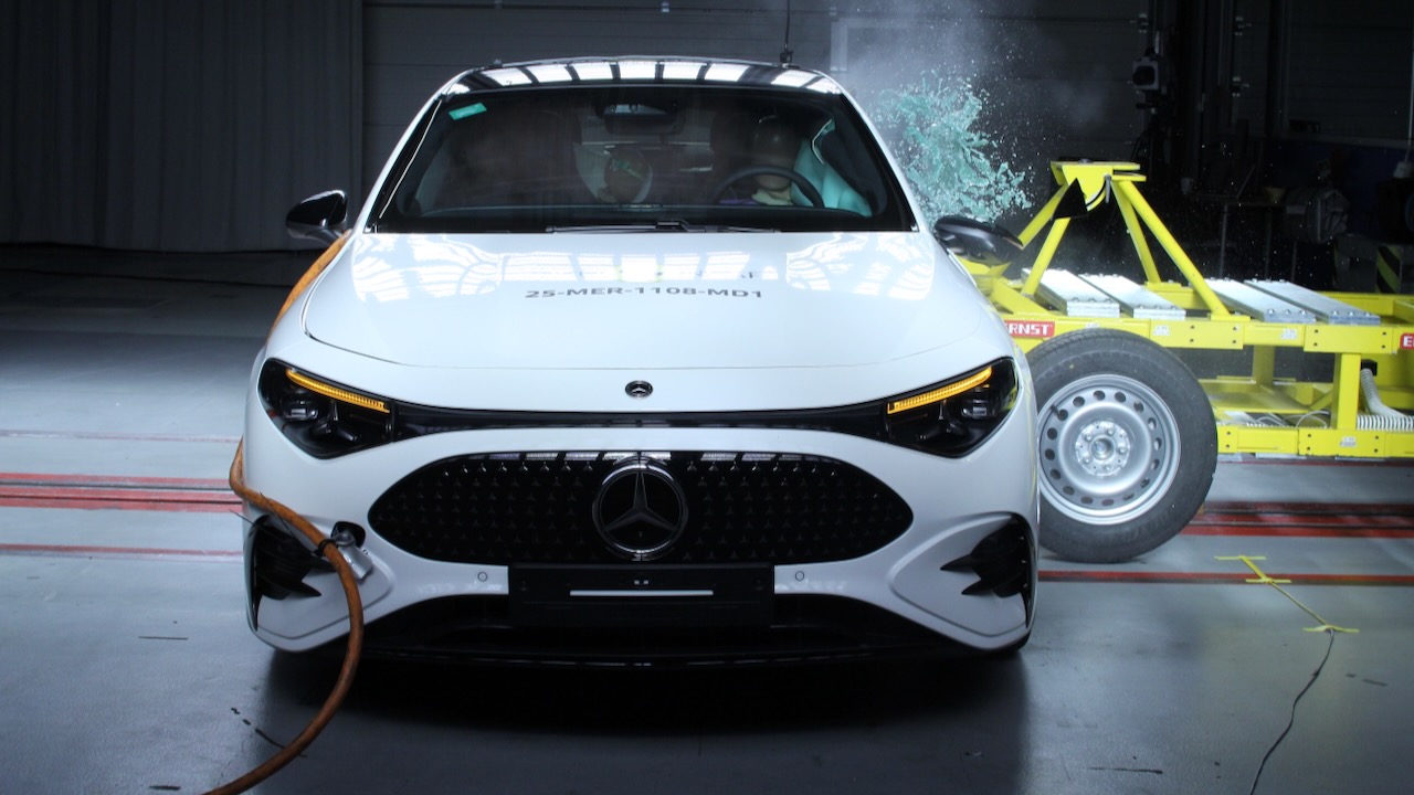 Melyek voltak 2025 legbiztonságosabb autói? Az elektromosak érvényesülnek