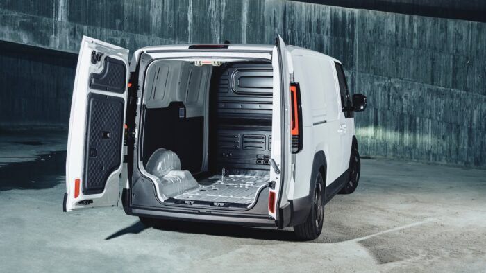 Kia PV5 Statikus 20 700x394