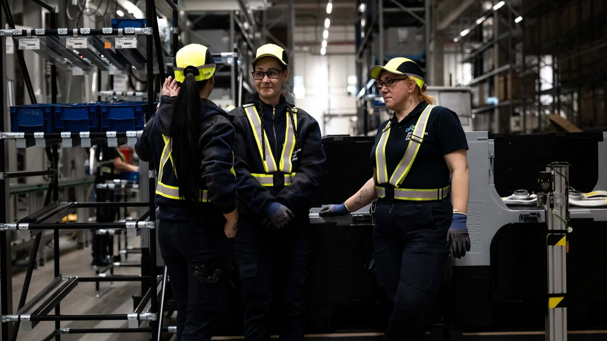 A német autószállító ZF jelentős beruházással 230 munkahelyet teremt Debrecenben