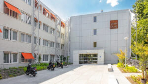 Holland migránsintegrációs projekt, amelyet az évekig tartó szexuális bántalmazás és erőszak rázott meg