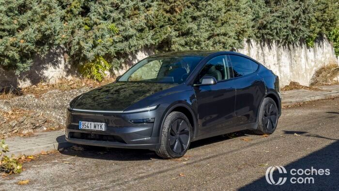 Tesla Model Y Juniper Test 11 700x394