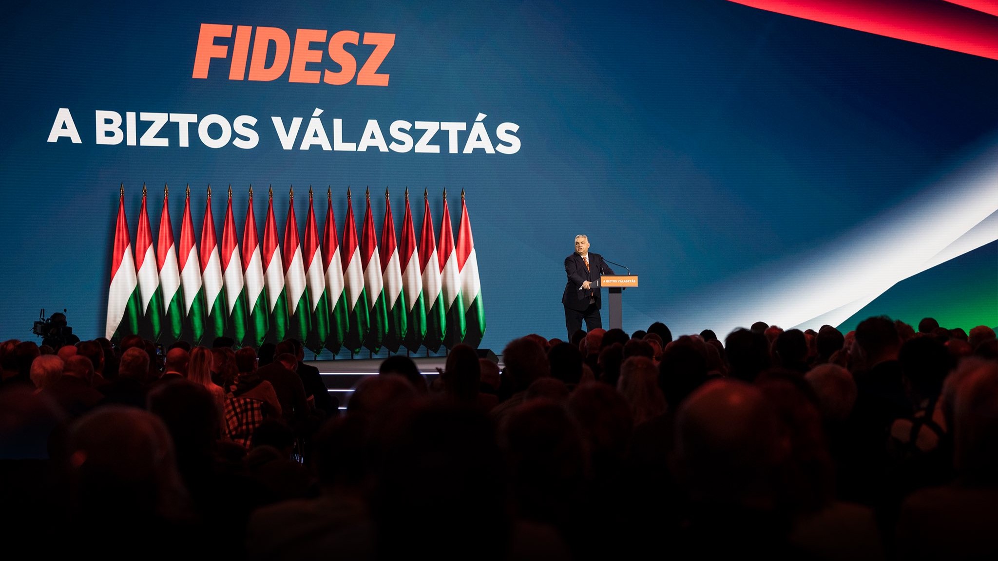 Orbán Fidesze leváltja a jelöltjei egyharmadát a 2026-os választások előtt