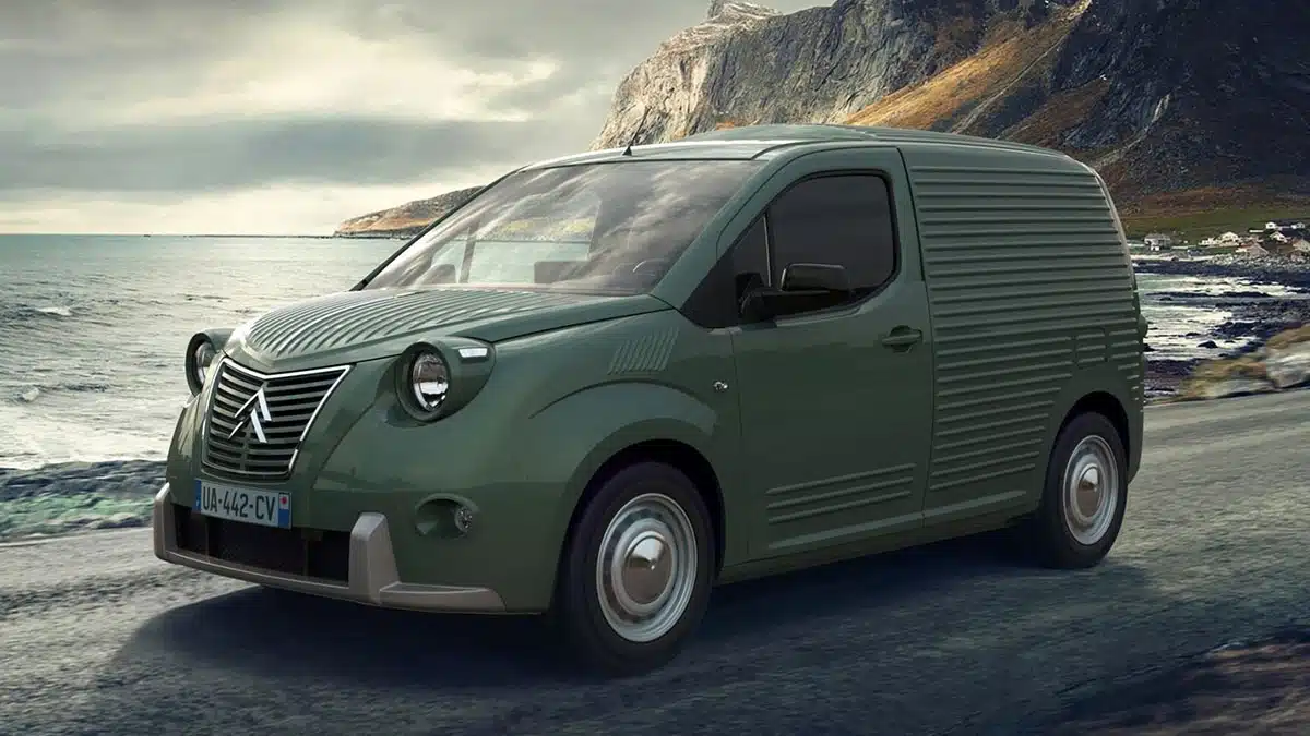 Caselani Fourgonette 2025 eleje kerek lámpákkal és jellegzetes maszk