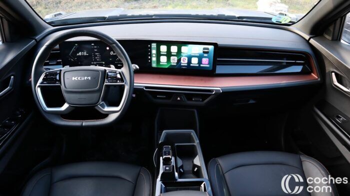 KGM Torres HEV beltéri teszt 5 700x393