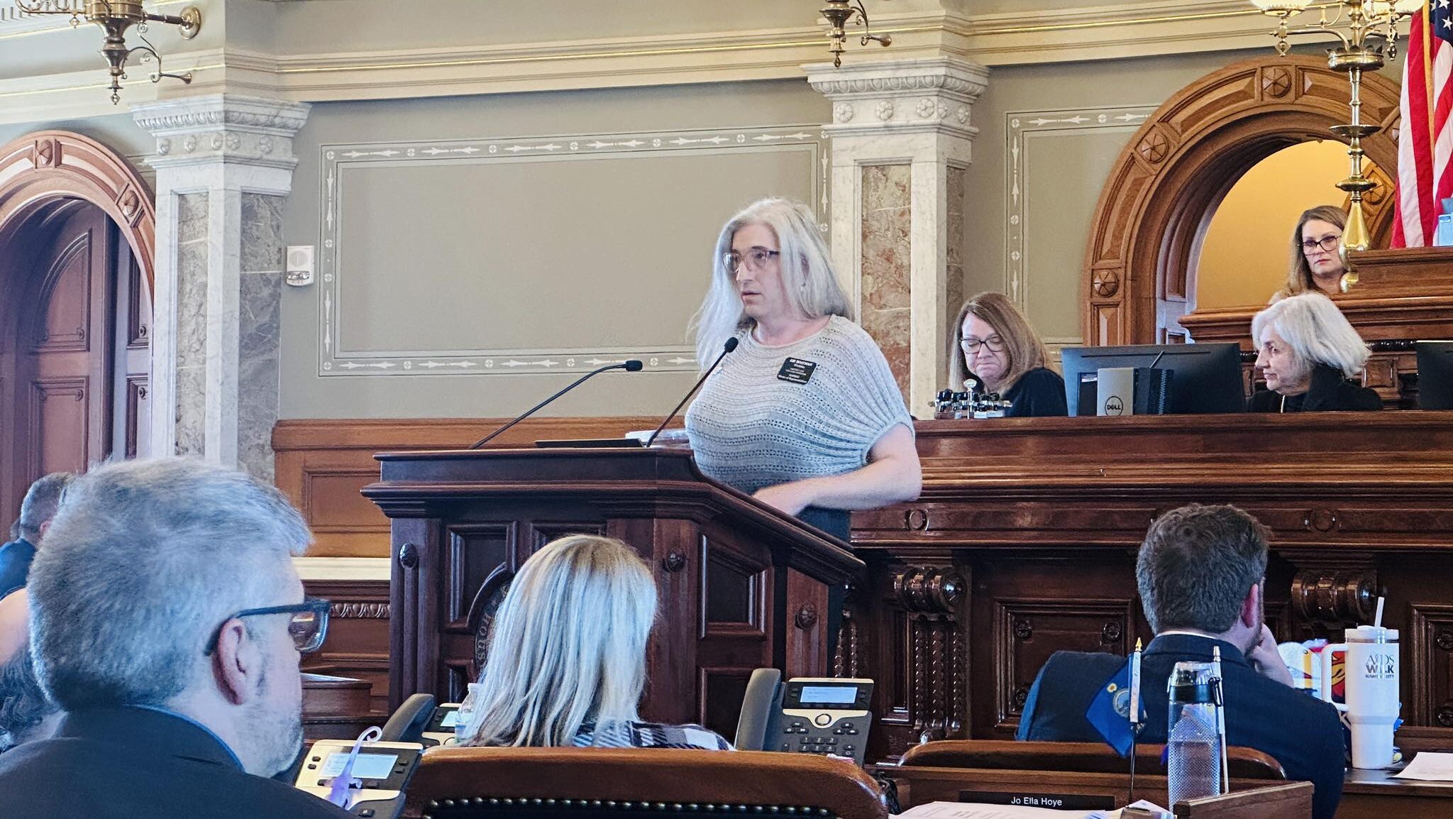 A Transznemű Rep Boatman összeomlik, amikor Kansas elfogadja a fürdőszobai törvényt