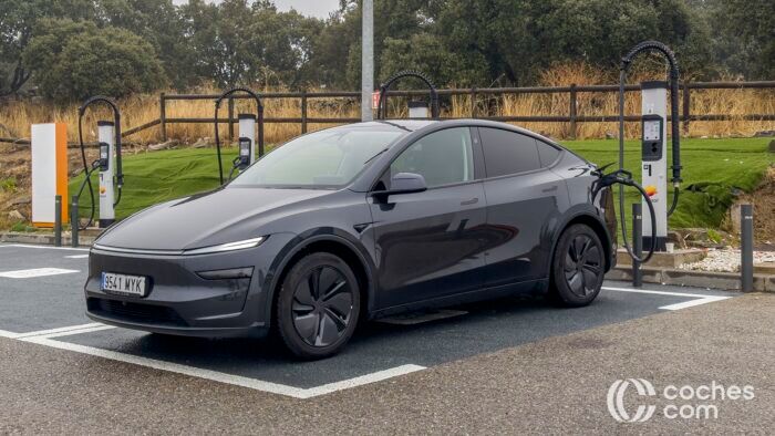 Tesla Model Y Juniper Test 14 700x394