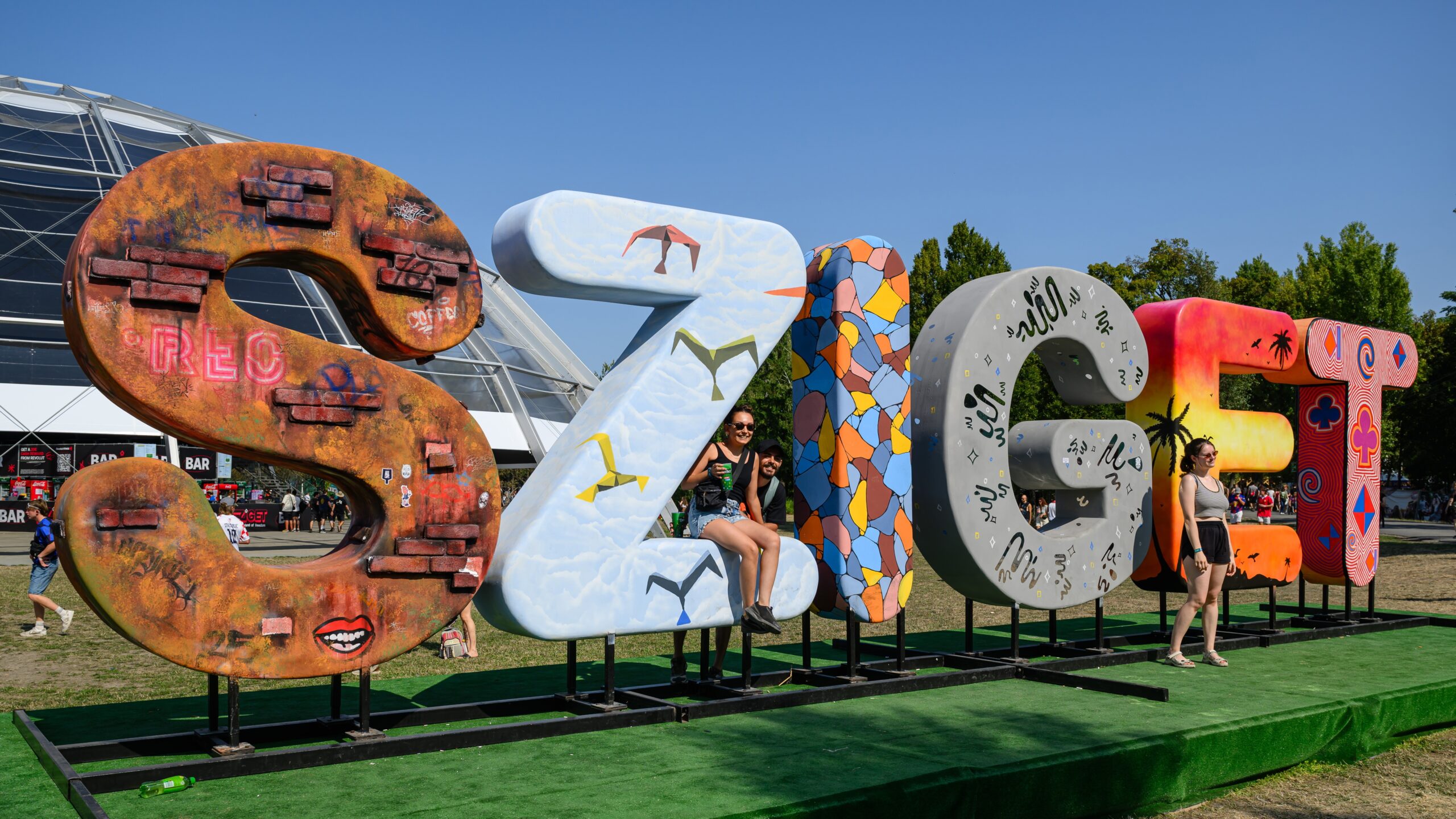 Bring Me The Horizon, Zara Larsson Csatlakozz a 2026-os Sziget Line-Uphoz