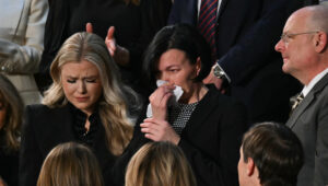 Felháborodást vált ki, hogy a Demek megtagadják Iryna Zarutska tiszteletét Trump uniós állapota idején