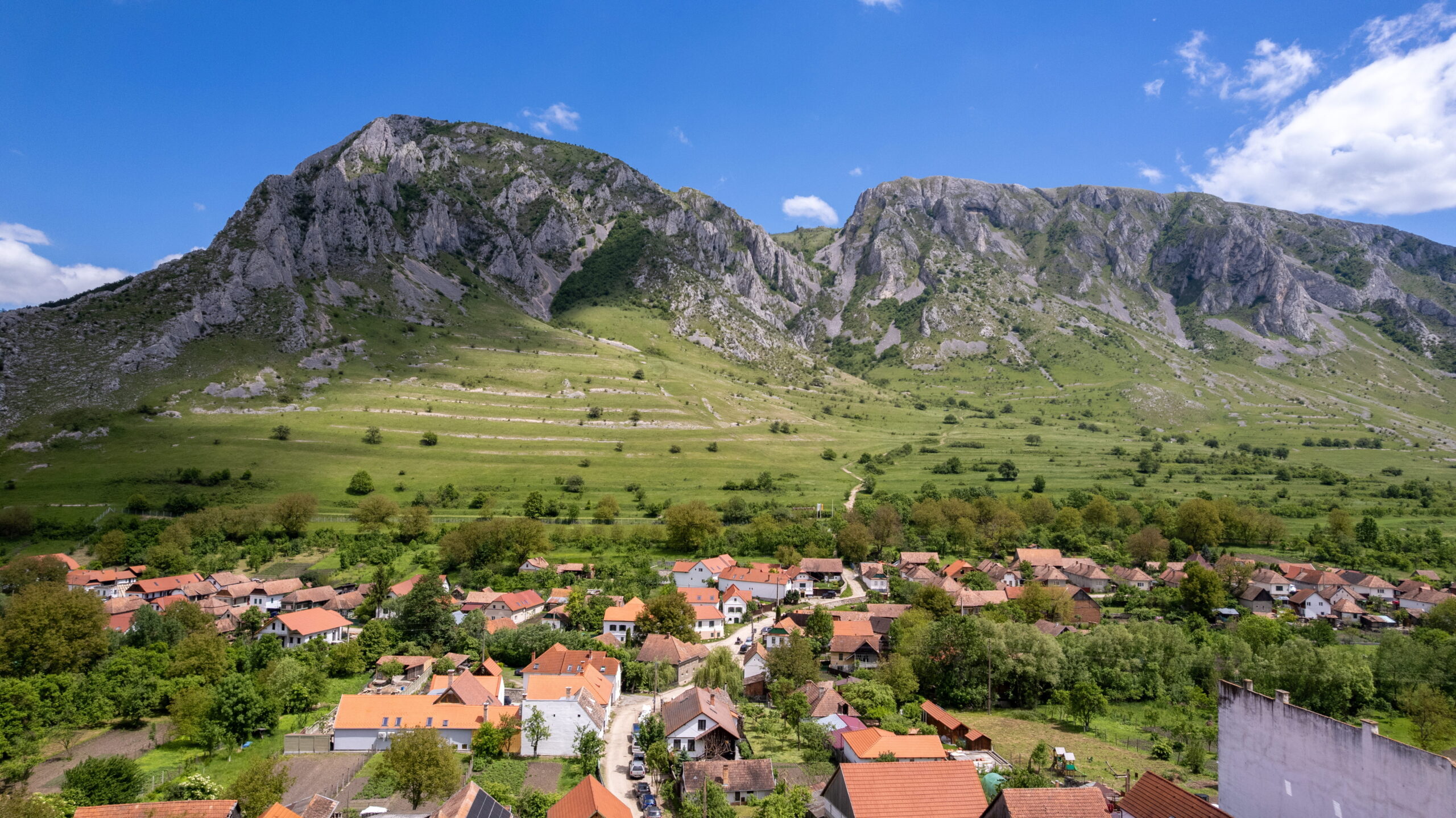 Történelmi Erdélyi Magyar Lapok Kereshetővé Új Digitális Kezdeményezésben