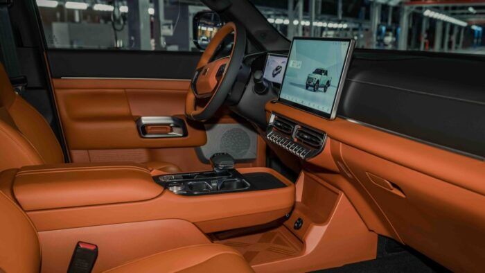 Santana 400 Contact 5 700x394