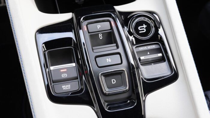 Honda Prelude Contact 4 700x394