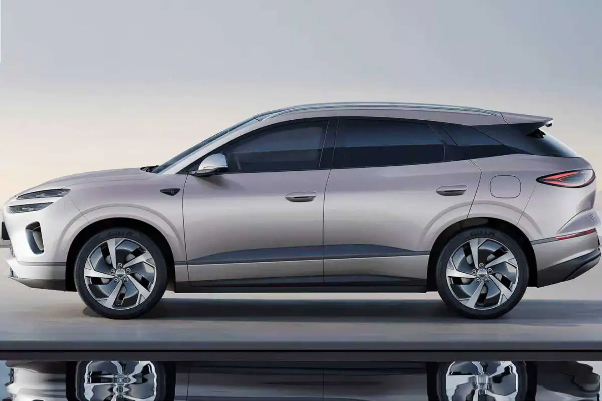 BYD Sea Lion 06 – hátulnézet