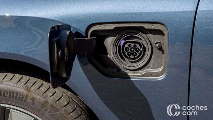 Bmw X3 Phev teszt 35 700x394