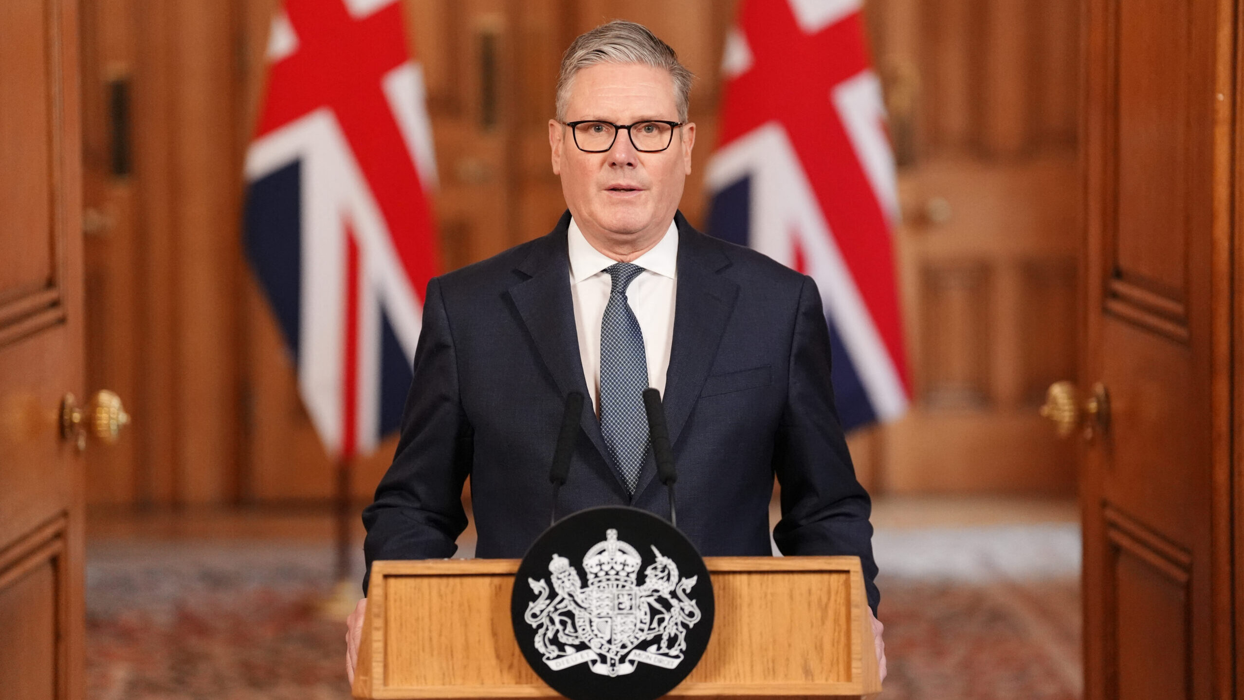 Keir Starmer a brit identitás törlésére költözik