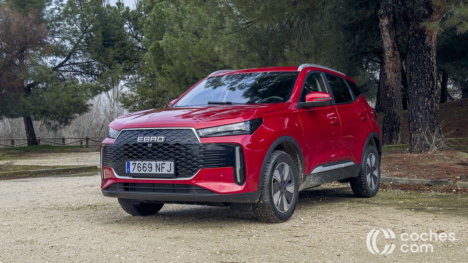 Ebro s400 HEV 204 LE, tesztelt: megfelel a feladatnak?