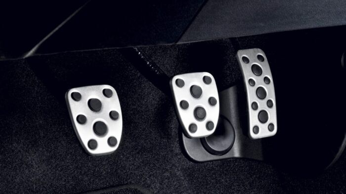 Toyota GR Supra Manual 3 700x394