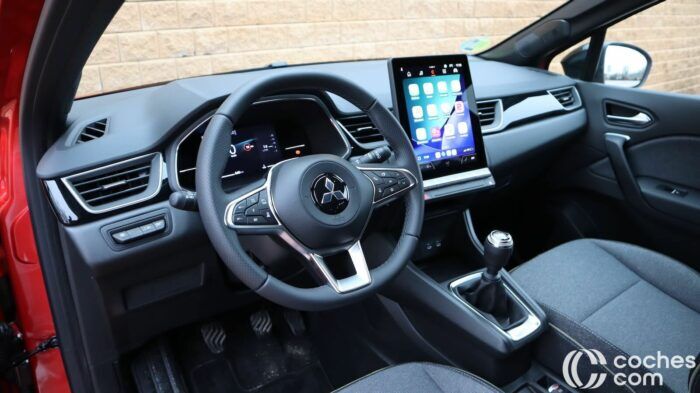 Mitsubishi Grandis MHEV belső teszt 13 700x393