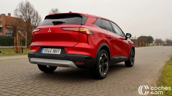 Mitsubishi Grandis MHEV teszt 11 700x393