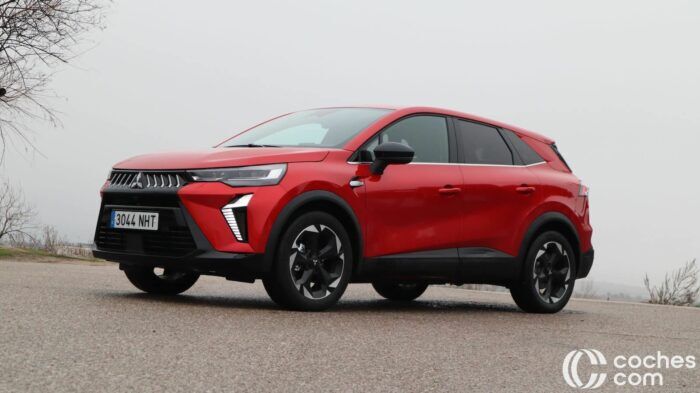 Mitsubishi Grandis MHEV teszt 12 700x393