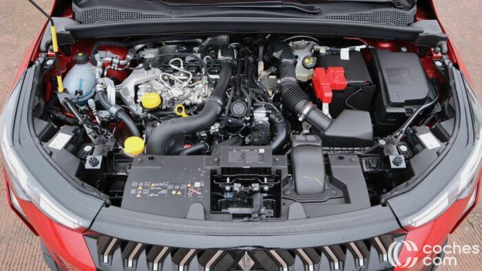 Mitsubishi Grandis MHEV motorteszt 1 700x394