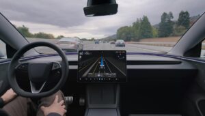 Európa kezd nyitni az autonóm vezetés felé: Hollandia elsőként hagyja jóvá a Teslát