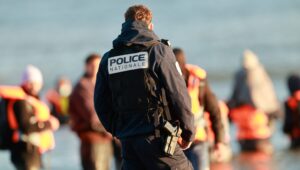 Az Europol felszámolta a Magyarországon keresztül működő migránscsempész-hálózatot