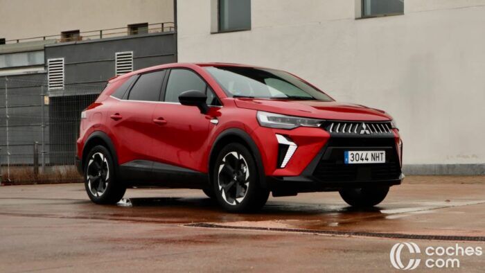 Mitsubishi Grandis MHEV Test 6 700x394