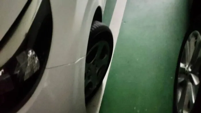 Garázs négyzet vonal 700x393