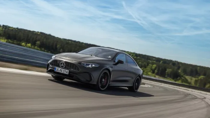 Mercedes AMG CLA 45 4MATIC 2027 24 700x394