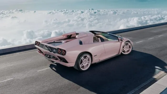 Excentrica V12 Roadster 3 700x394