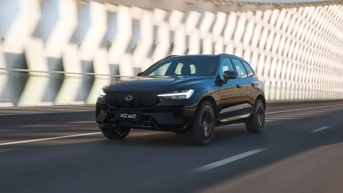 Volvo XC60 2 700x394