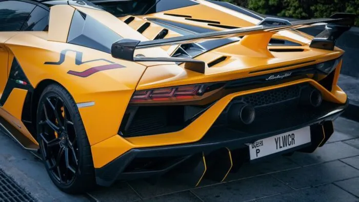 London Supercars 5 700x394
