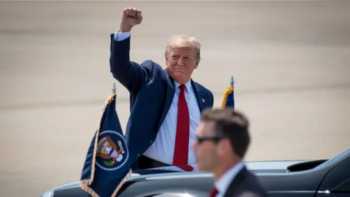 Trump 1700x394