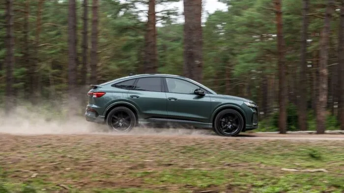 Audi Q4 E Tron Sportback Contact 16 700x394