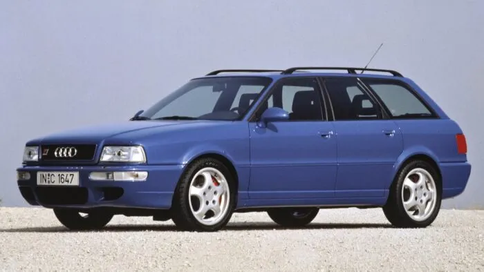 Audi öthengeres motor 6 700x394