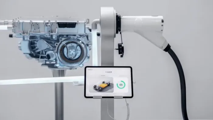 Geely Recharge 4 700x394