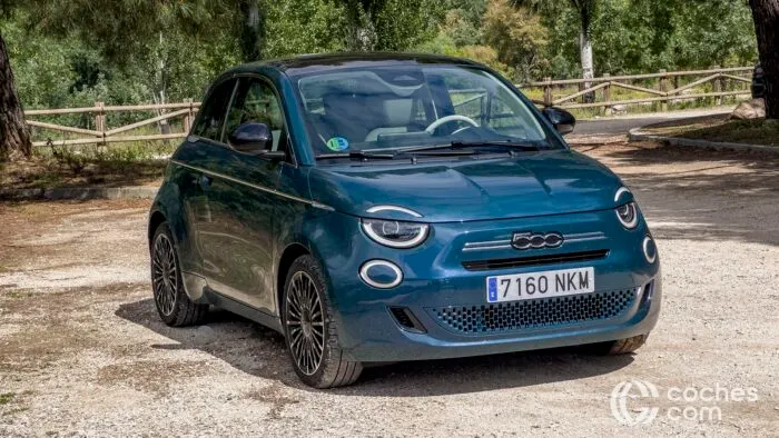 Fiat 500 hibrid teszt 10 700x394