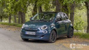 Fiat 500 Hybrid 65 LE, tesztelt: a kevesebb több?