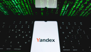 A kutatók feltárják az AfD és a MAGA körüli vírusos Yandex orosz botköveteléseket