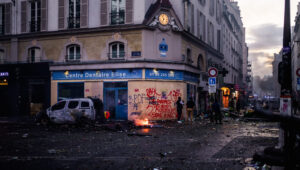 Bukele csatlakozik Trumphoz a francia szélsőbaloldali zavargások miatti Macron robbantásában